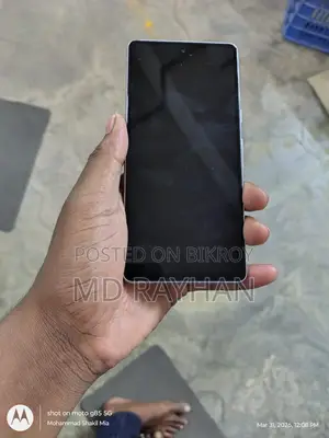 Google Pixel 7 . (Used)