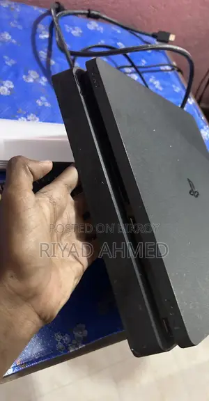 Ps4 Slim Fat and Pro Available Full Fresh Condition