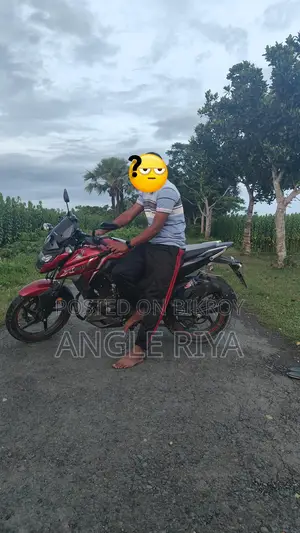 Honda X Blade . 2021