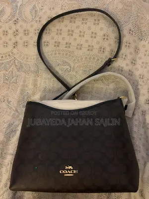 Coach Laurel Shoulder Bag CV975 – Walnut/black