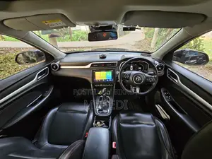 MG ZS T PANAROMIC SUNROOF 2021