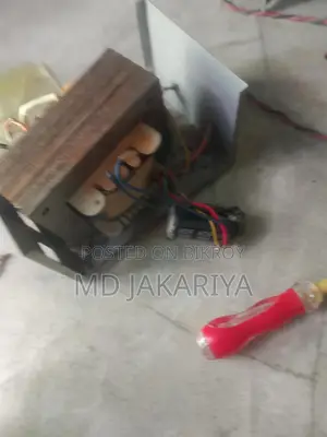১২ভোল্ট ব্যাটারি চার্জার