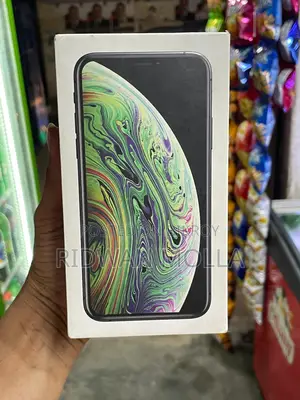 Apple iPhone XS (Used)