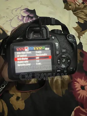 Canon 1300d 50mm Lans