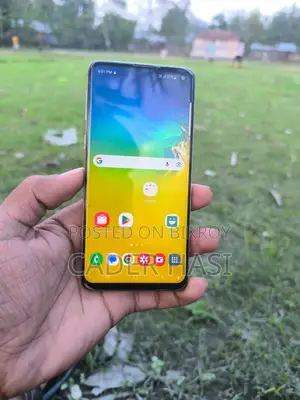 Samsung Galaxy S10 8/128 GB (Used)