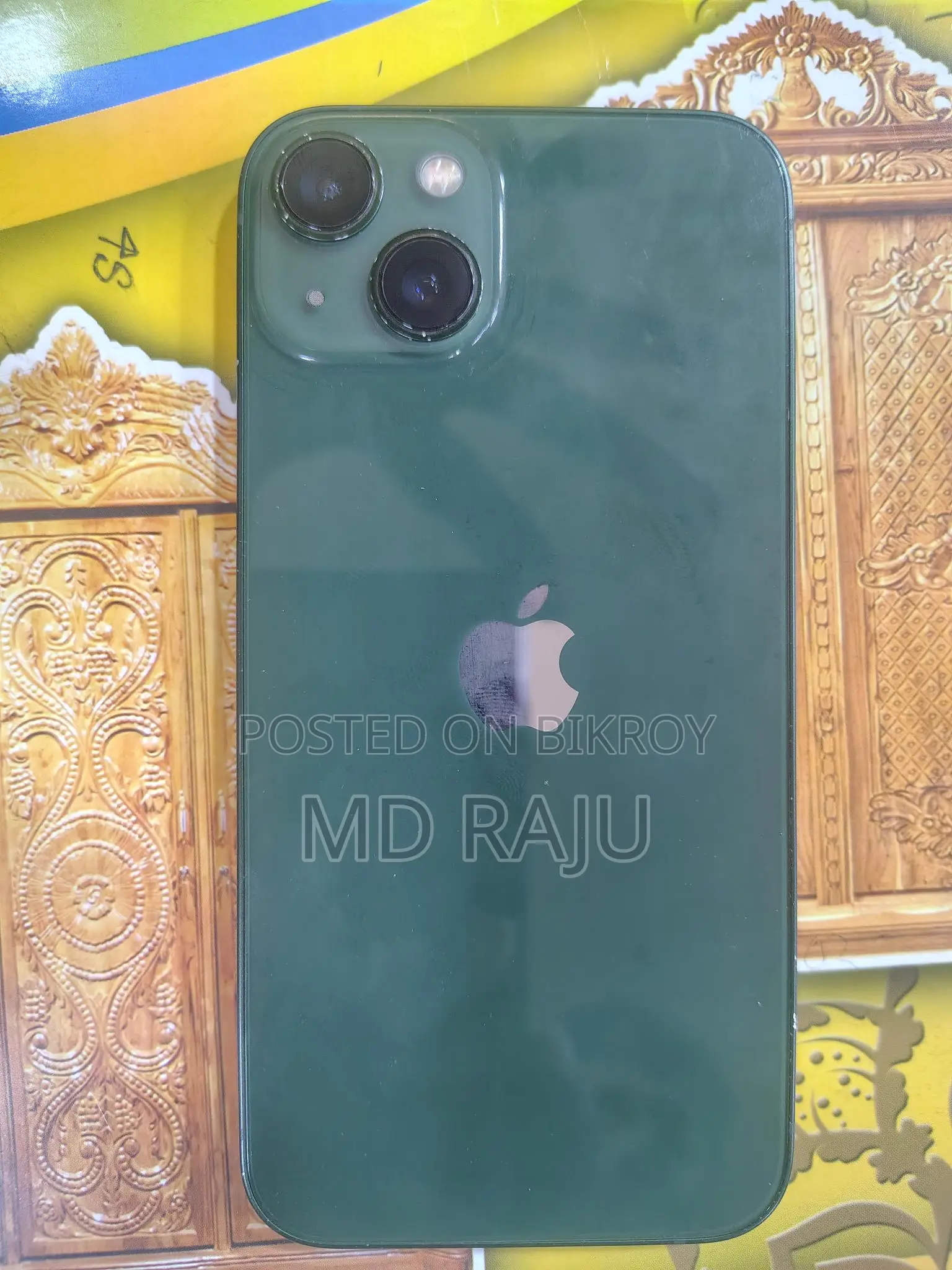 Apple iPhone 13 (Used)