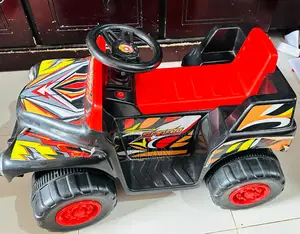 বেবি ইলেকট্রিক জিপ