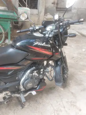 বাজাজ পালসার ১৫০ . ২০২১