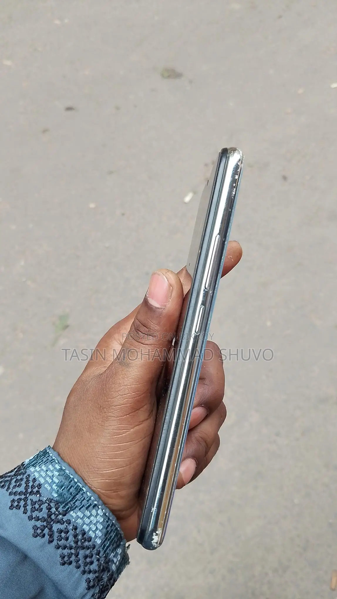 Vivo Y11 6/128gb (Used)