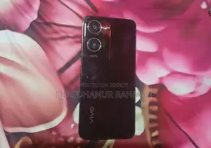 Vivo Y28 . (Used)