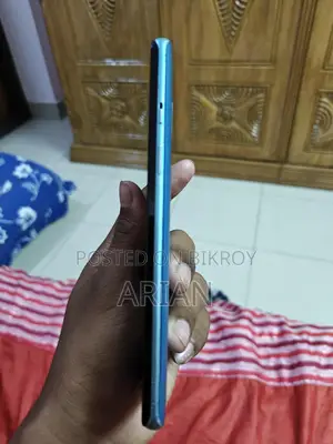 OnePlus 8 (Used)