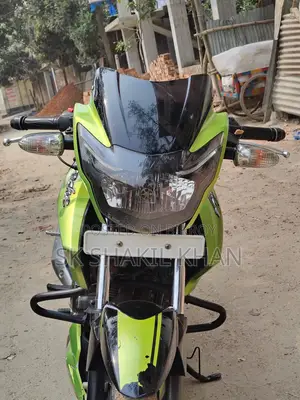 TVS APACHE RTR 150 2016