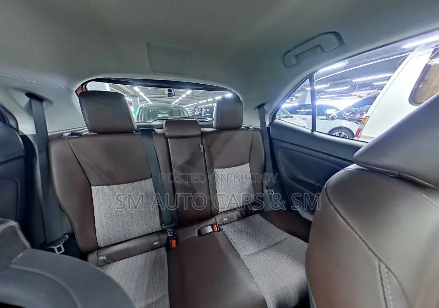Toyota Yaris Cross Z Red 4.5 Point 2021