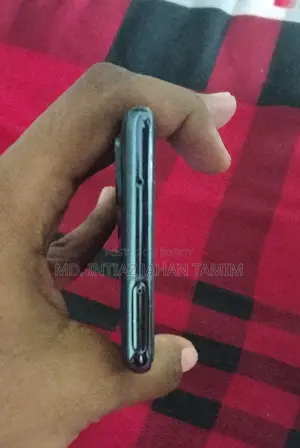 Samsung Galaxy S20 FE 2021 model (Used)