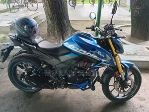 Honda Hornet 2.0 2025