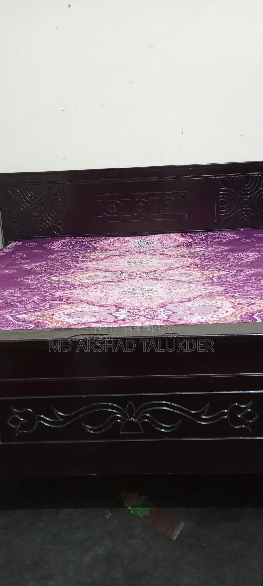 Bed for sale (Wood and Board)