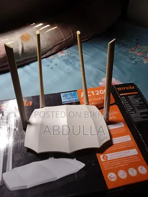 Tenda Router