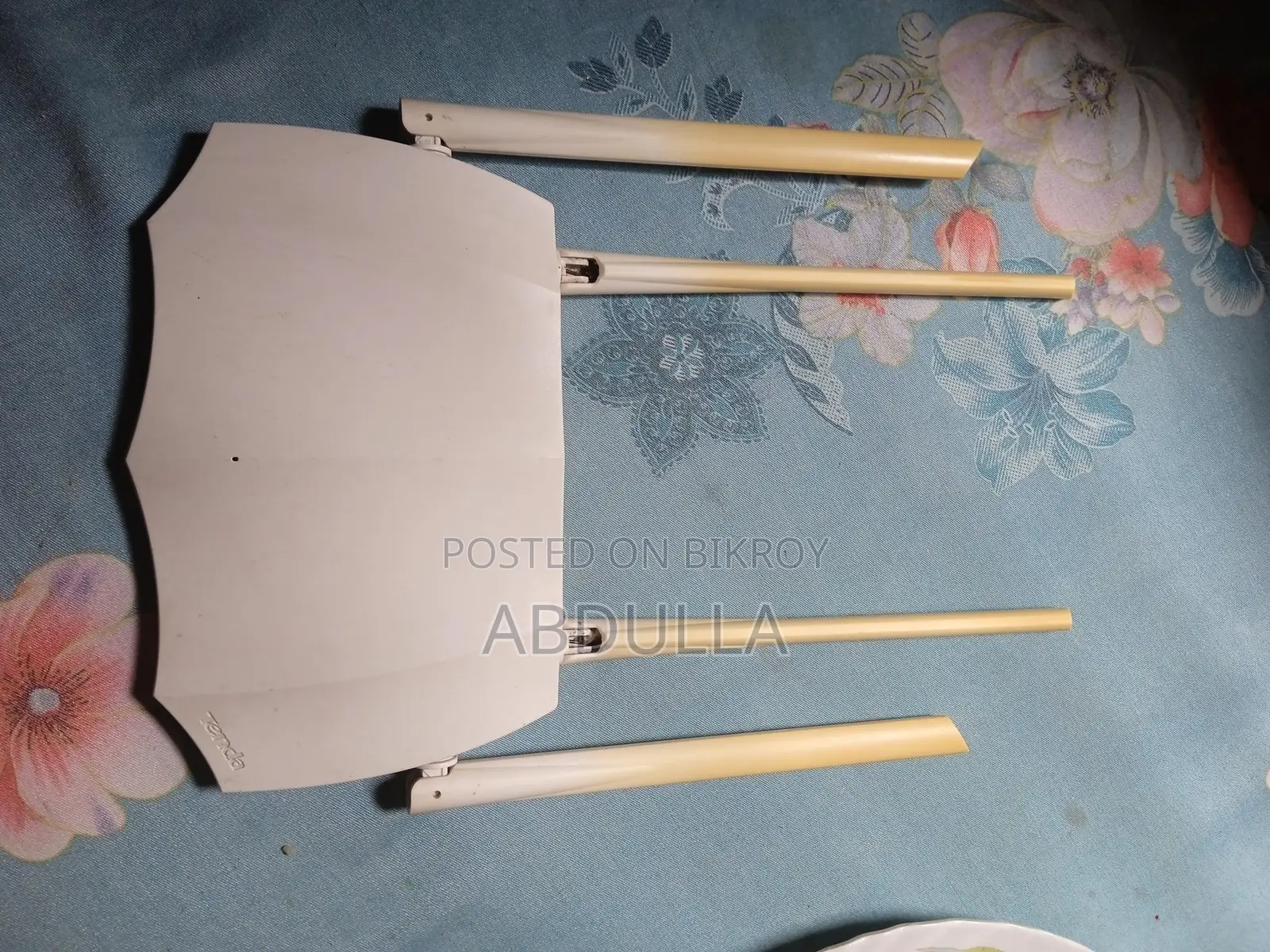 Tenda Router