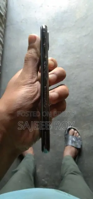Apple iPhone X (Used)