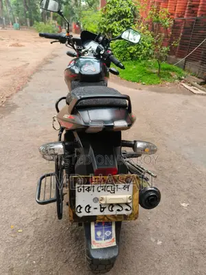 Bajaj Pulsar 150 2021