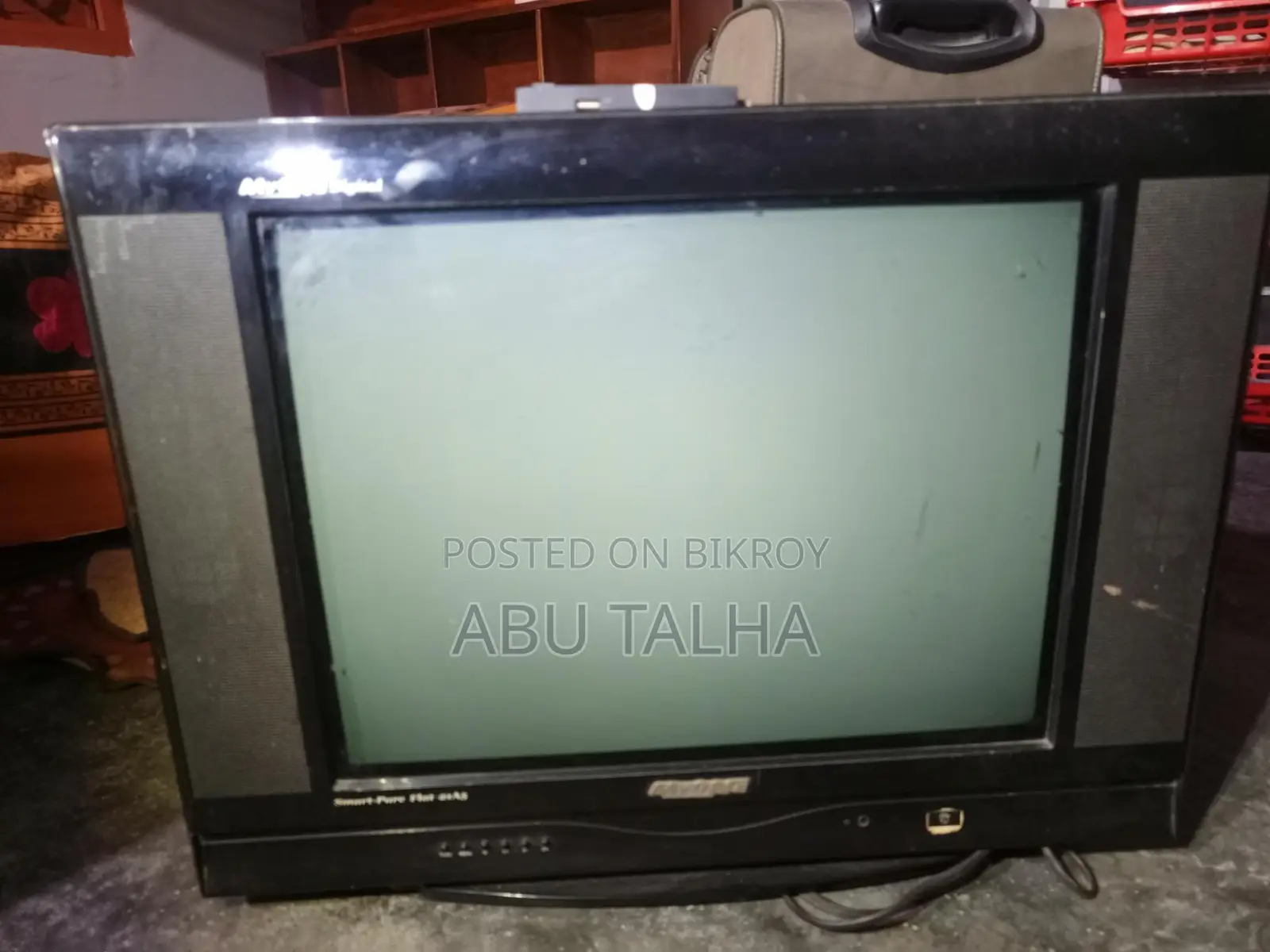 টিভি বিক্রির জন্য
