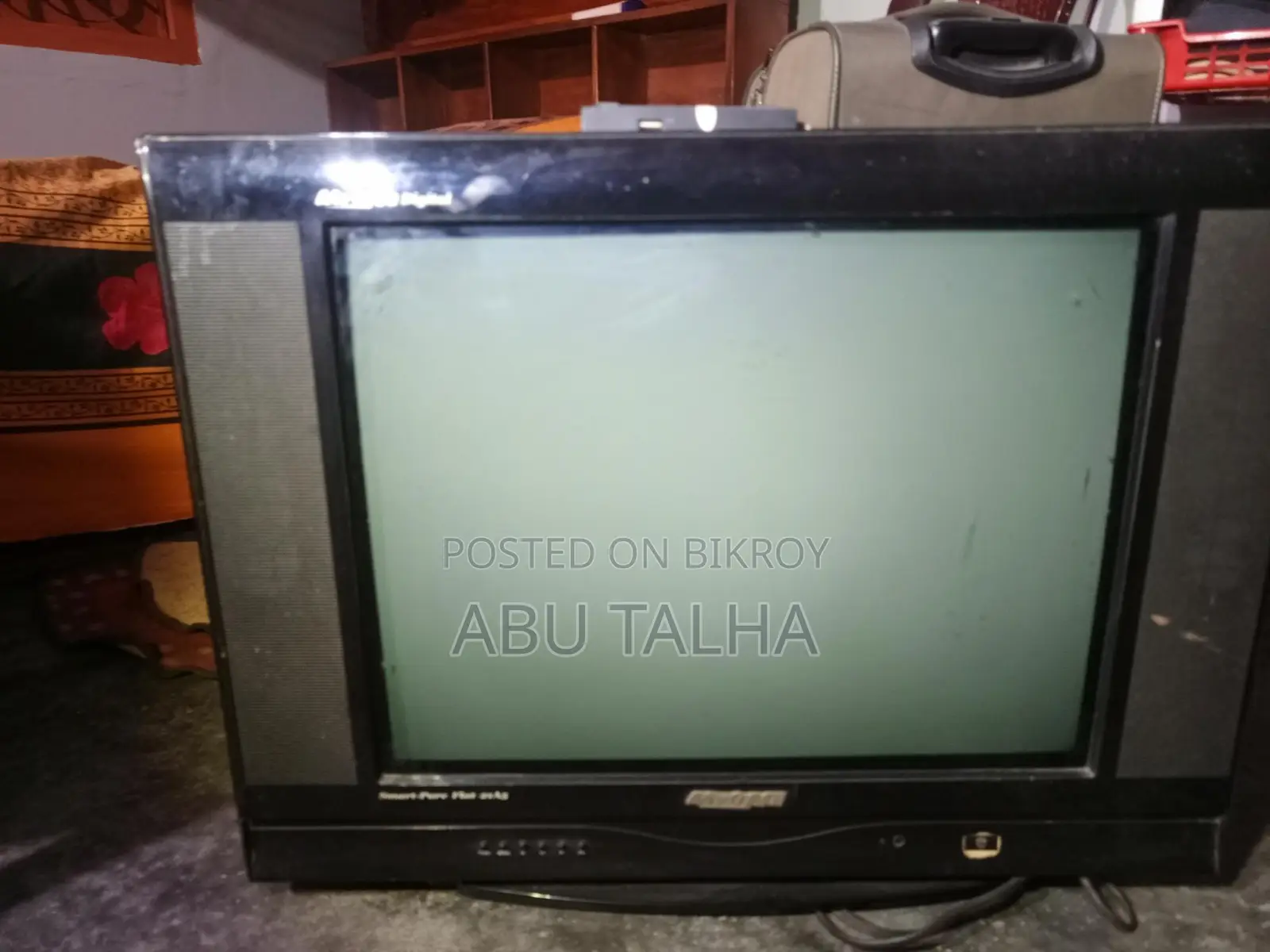 টিভি বিক্রির জন্য
