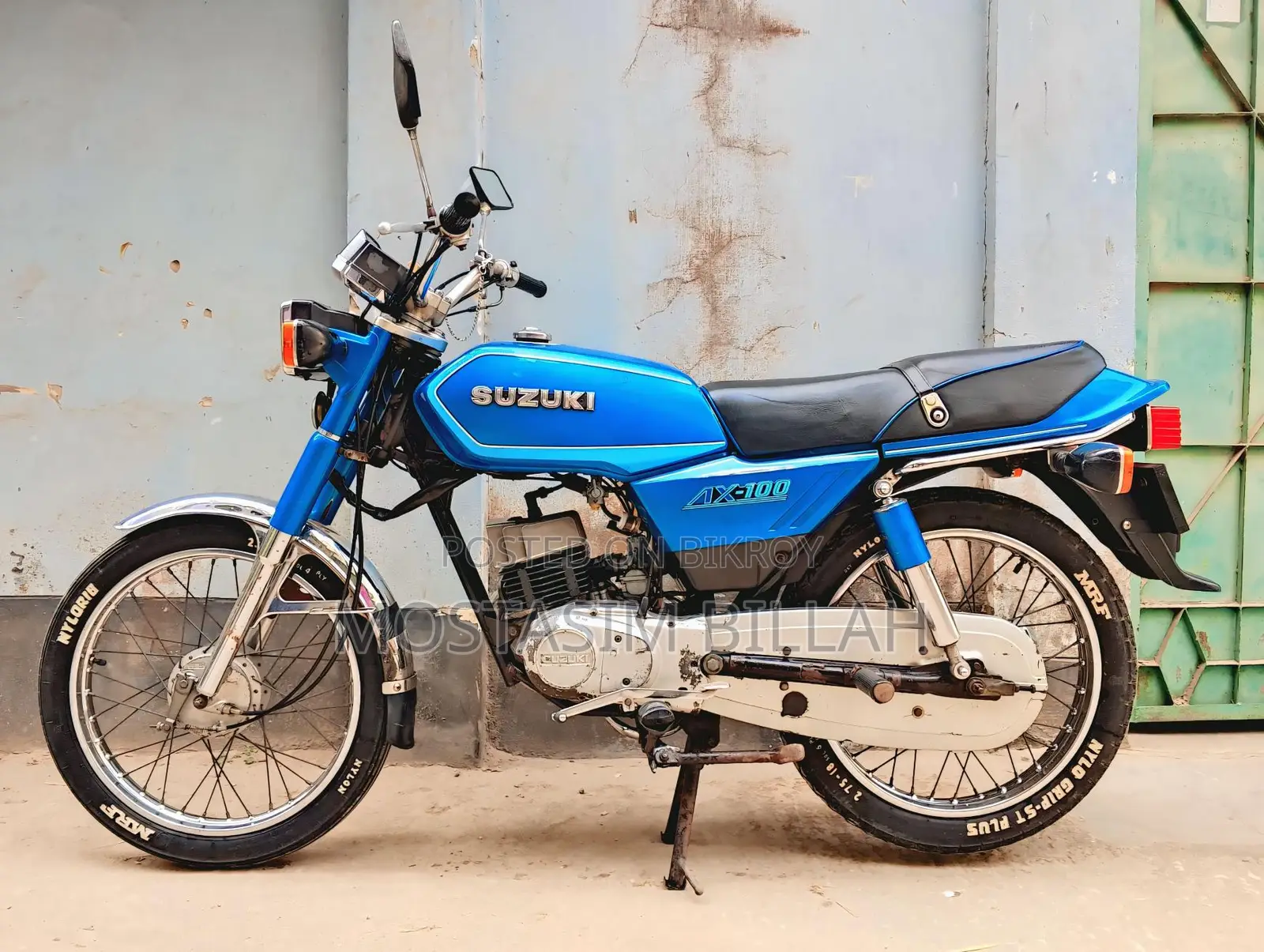 Suzuki AX4 2000