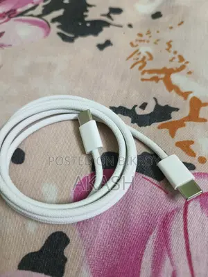 আইফোন ১৫ এর অরিজিনাল ক্যাবল