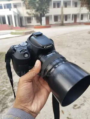 200d + 85mm, 18-55mm sell