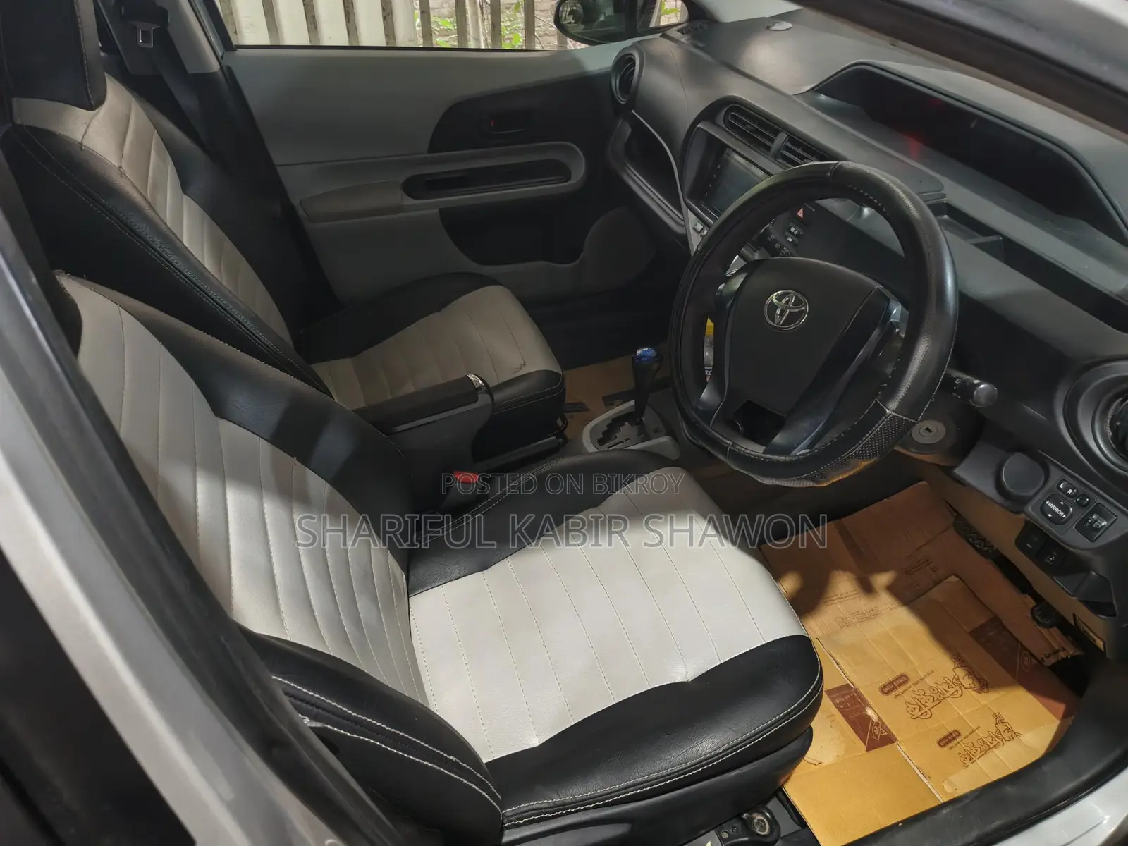 Toyota Aqua 2012