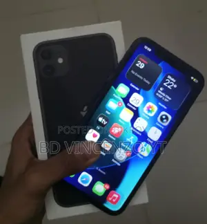 Apple iPhone 11 . (Used)