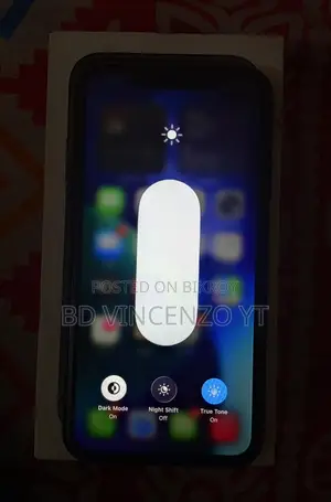 Apple iPhone 11 . (Used)
