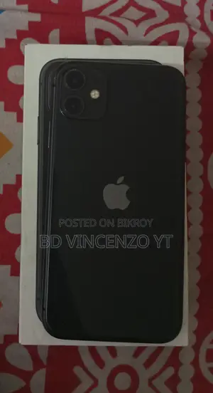 Apple iPhone 11 . (Used)
