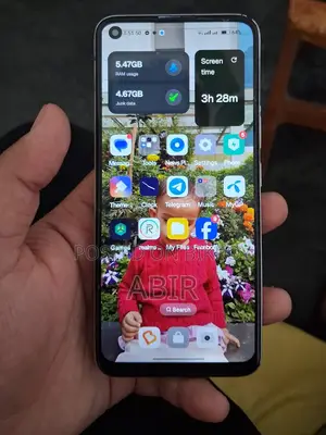 Realme 8 + 128GB (Used)