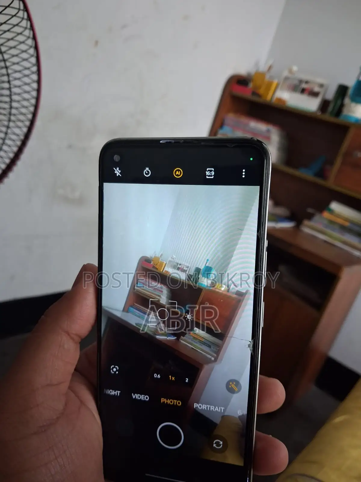 Realme 8 + 128GB (Used)