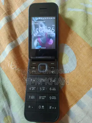 Nokia 2720 Flip . (Used)