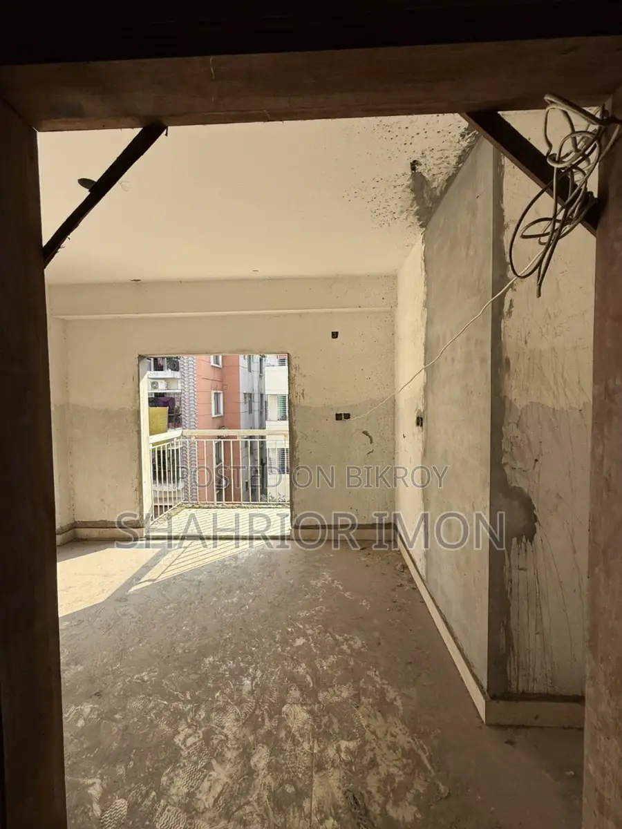 New Flat For Sale Bashundhara F/block. 1400(sqf)