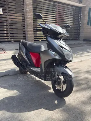 Yamaha Ray-Zr . 2022