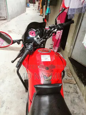 Hero Hunk . 2016