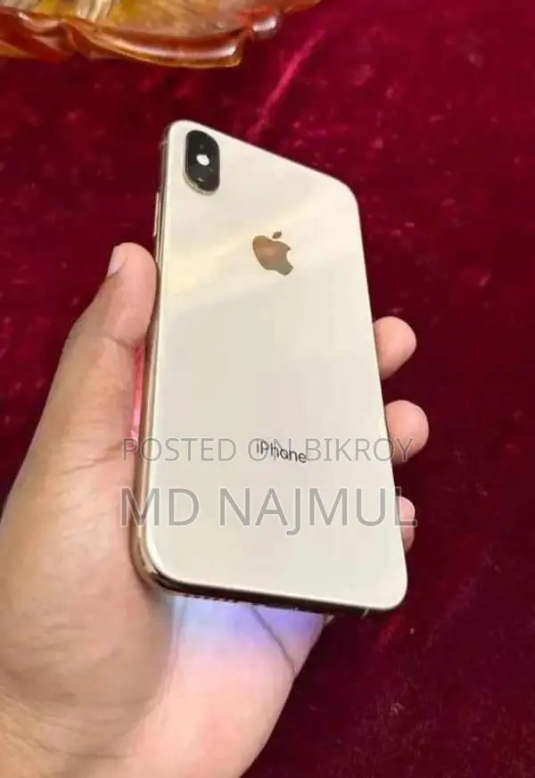 Apple iPhone XS Max (Used)