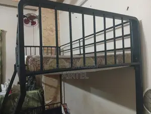 1. Sturdy Metal Bunk Bed