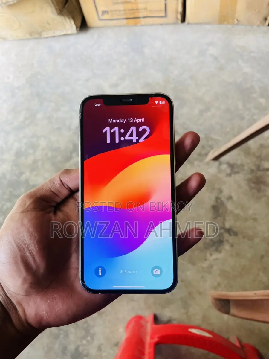 Apple iPhone 12 Pro Only camera change (Used)