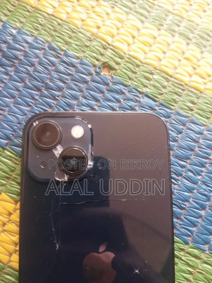 Apple iPhone 13 (Used)