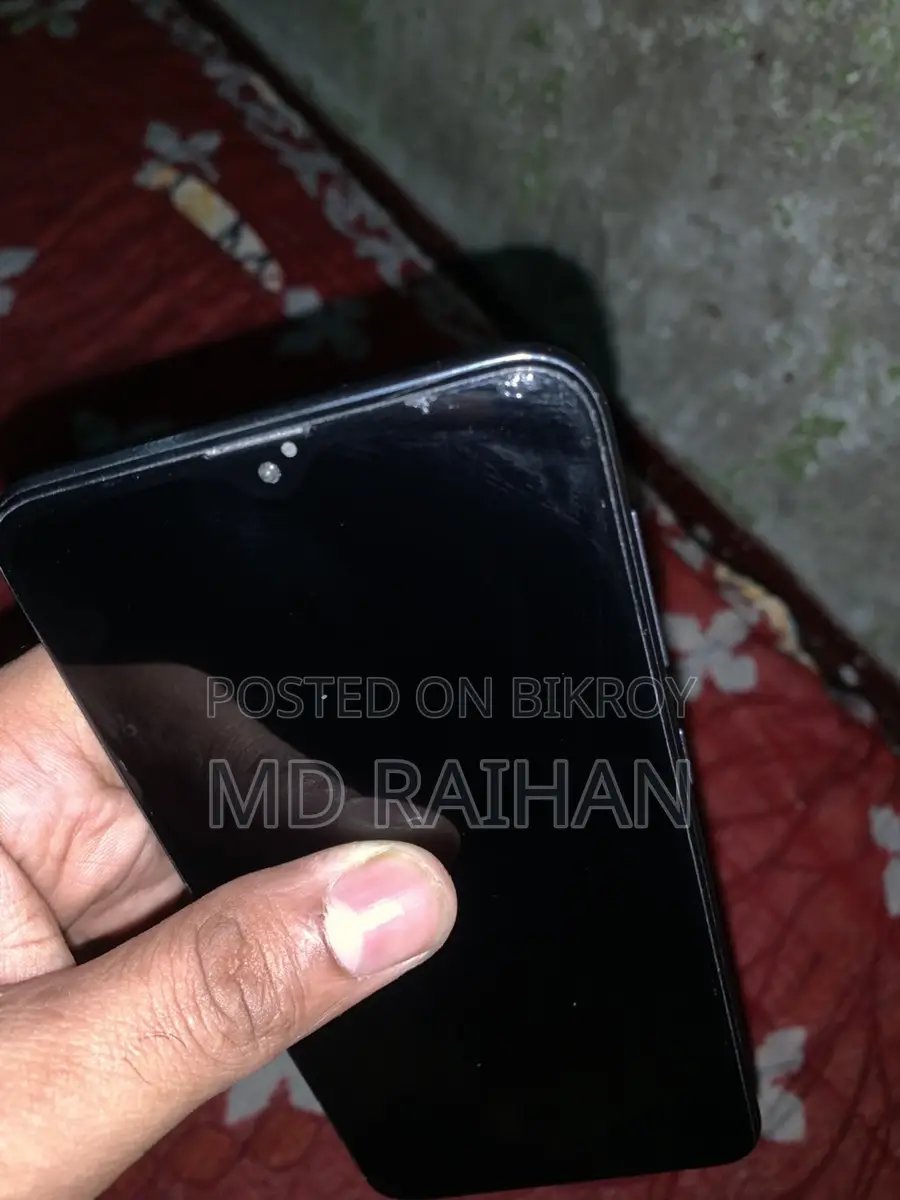 Samsung Galaxy A10 . (Used)