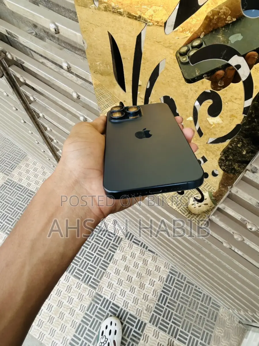 Apple iPhone 15 pro max (Used)
