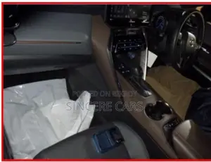 Toyota Harrier Z FULL LOAD 5POINT 2021