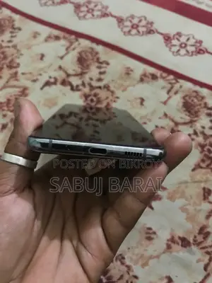 Samsung Galaxy S20 Ultra (Used)