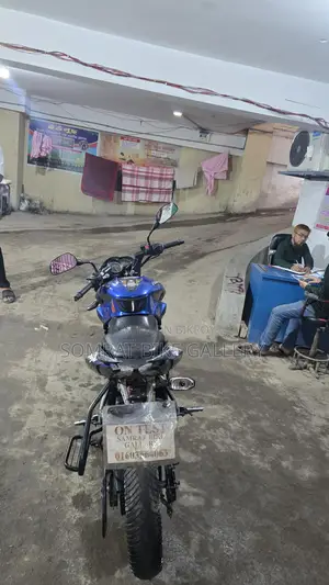 Bajaj Pulsar N 160 . 2018