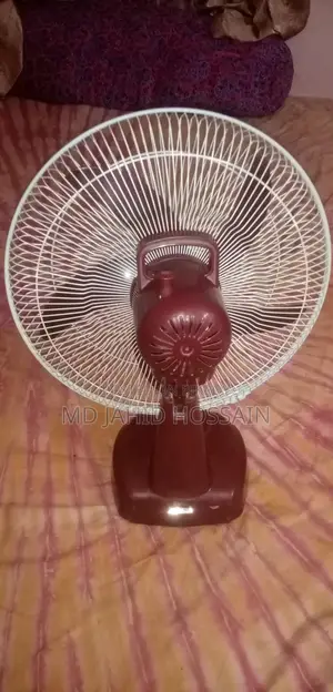 Media Rechargeable Fan 16", model Mcf-2916