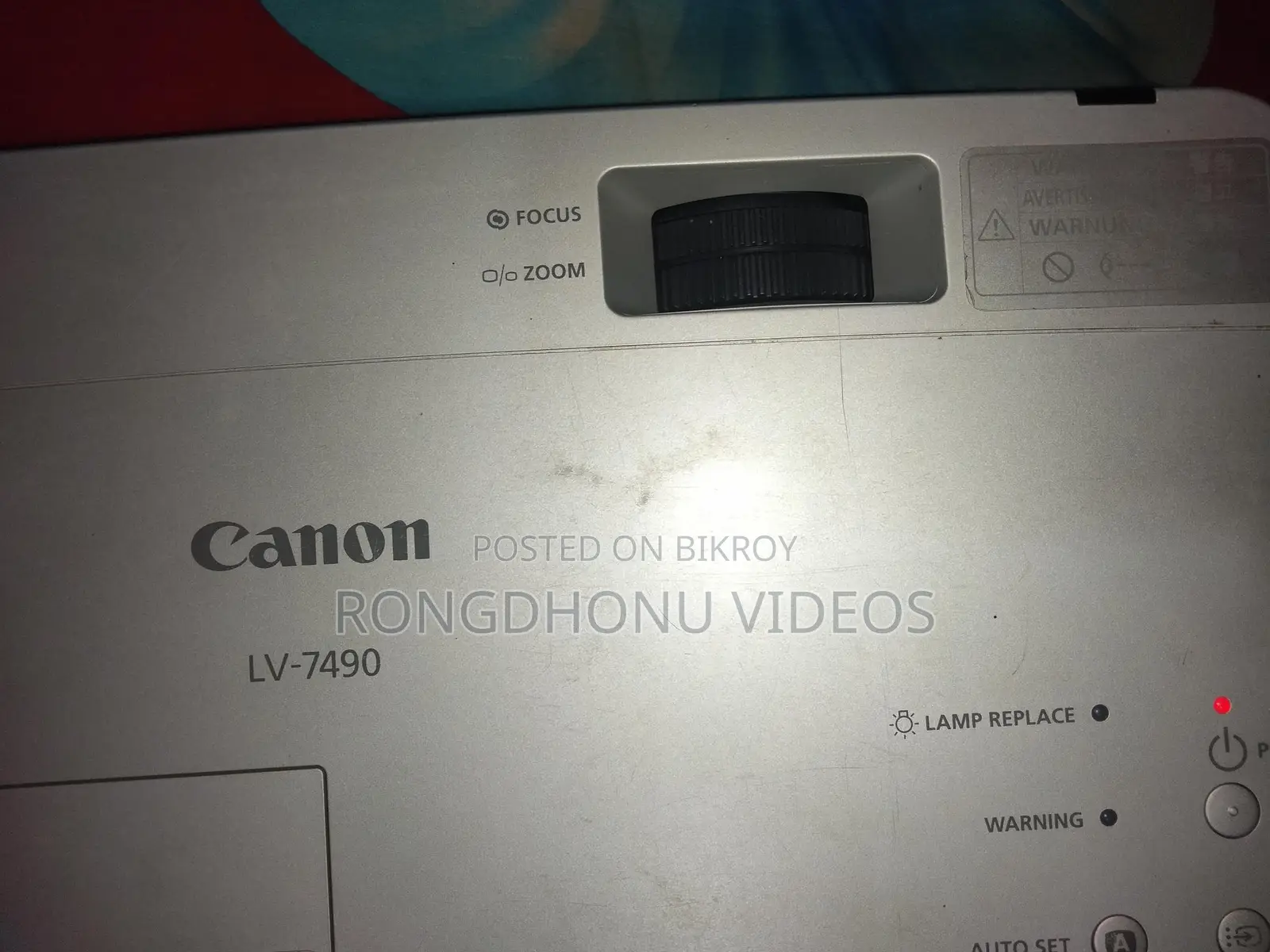 Canon LV - 7490 Projector
